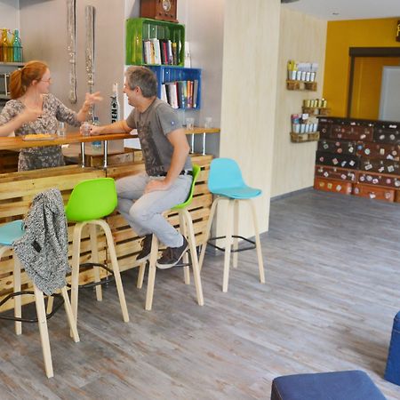 Do Step Inn Central - Self-Service-Hostel Wien Eksteriør bilde