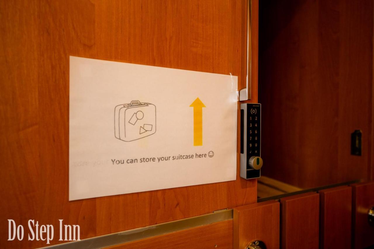Do Step Inn Central - Self-Service-Hostel Wien Eksteriør bilde
