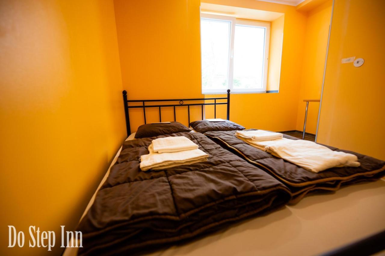 Do Step Inn Central - Self-Service-Hostel Wien Eksteriør bilde