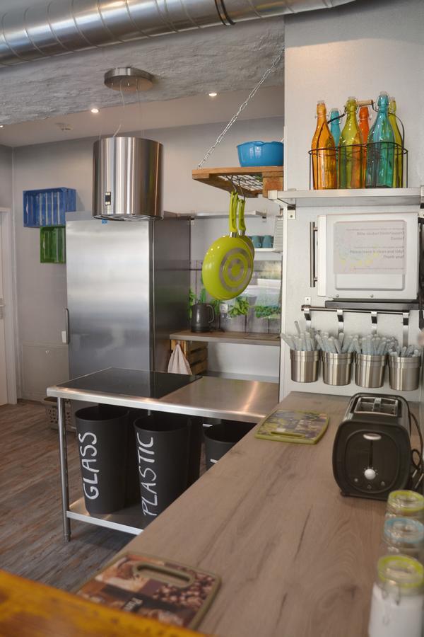 Do Step Inn Central - Self-Service-Hostel Wien Eksteriør bilde